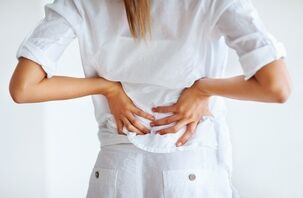 causas de dores nas costas na região lombar